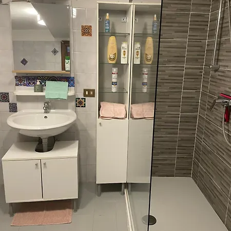 Apartament Casa Irene Carate Urio
